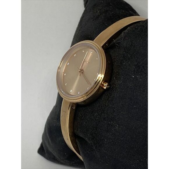 DKNY Murray NY-2600 Women\'s Stainless Steel Analog Dial Quartz Wrist Watch MP680 main image 3